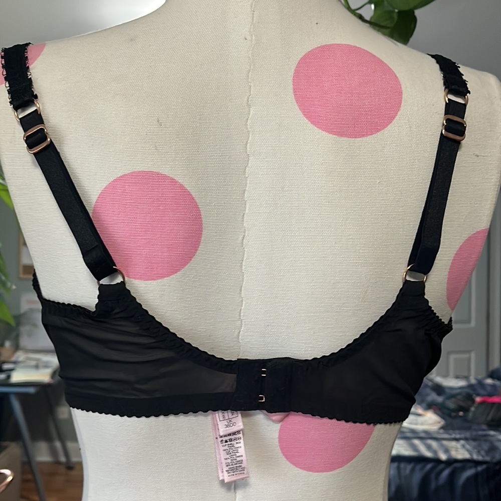 Bra - Picture 3 of 4